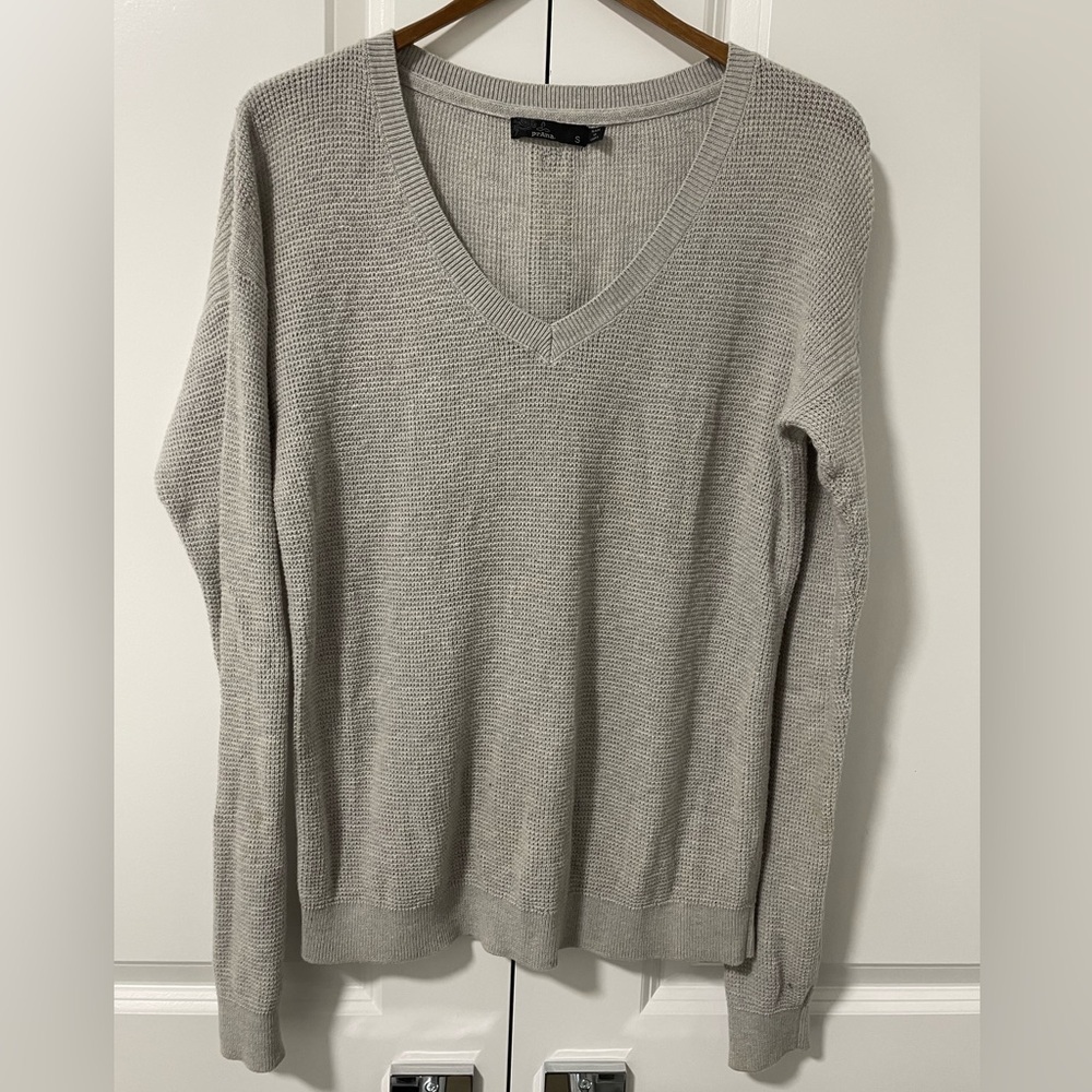 #56-PRANA- organic knit long sleeve